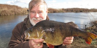 Phil Smith 5lb 4oz perch.JPG